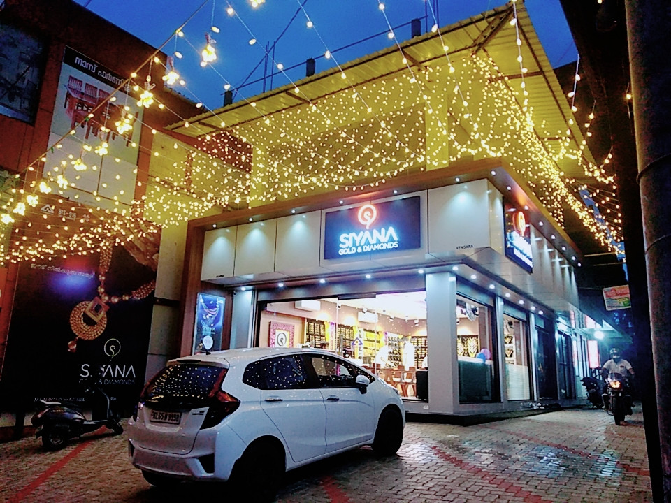 SIYANA GOLD & DIAMONDS